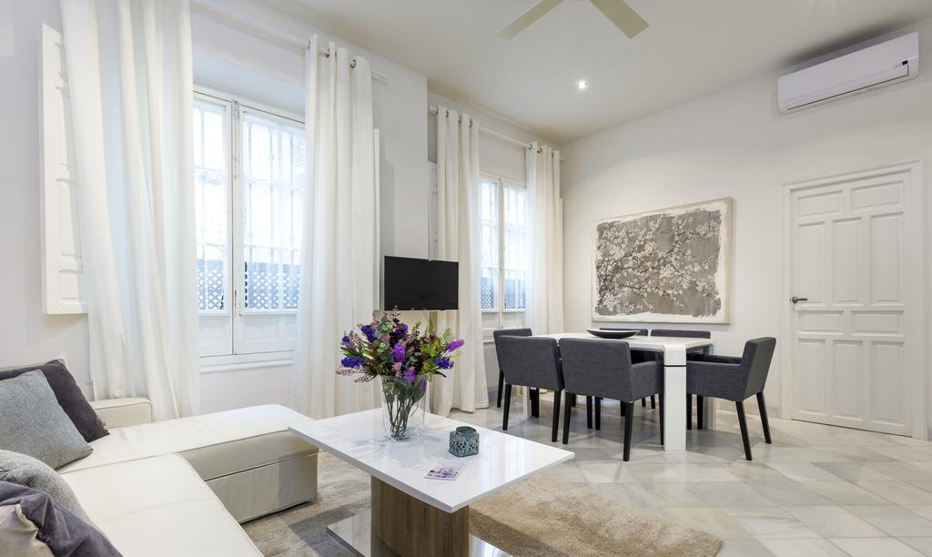 Genteel Home Galera Sevilla Buitenkant foto