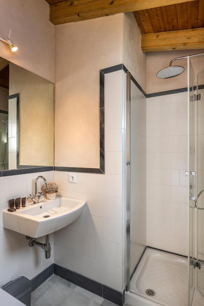Genteel Home Galera Sevilla Buitenkant foto